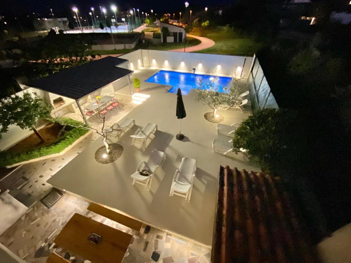 Villa House Pula 2080 Exterior foto